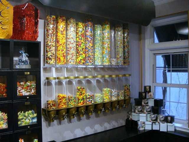 Candy dispensers at Cynthia Rowley CuRious | York Avenue blog