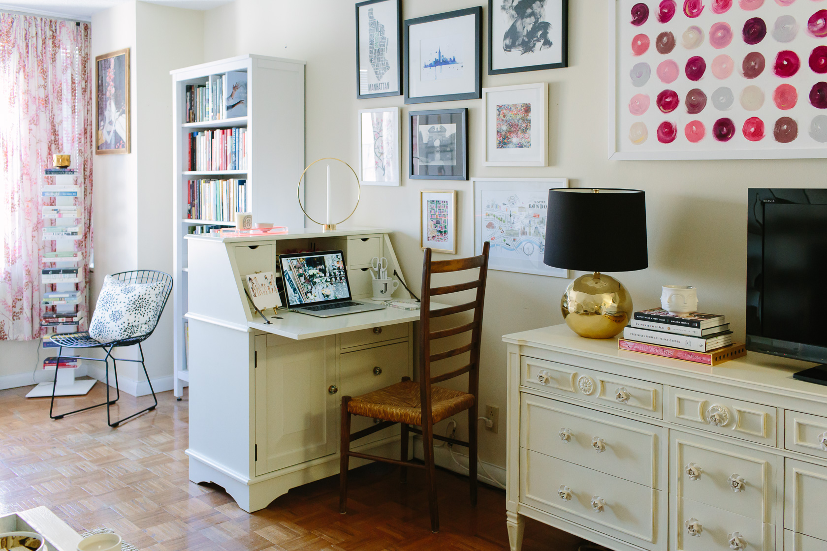 Home Tour: NYC Studio Apartment - York Avenue