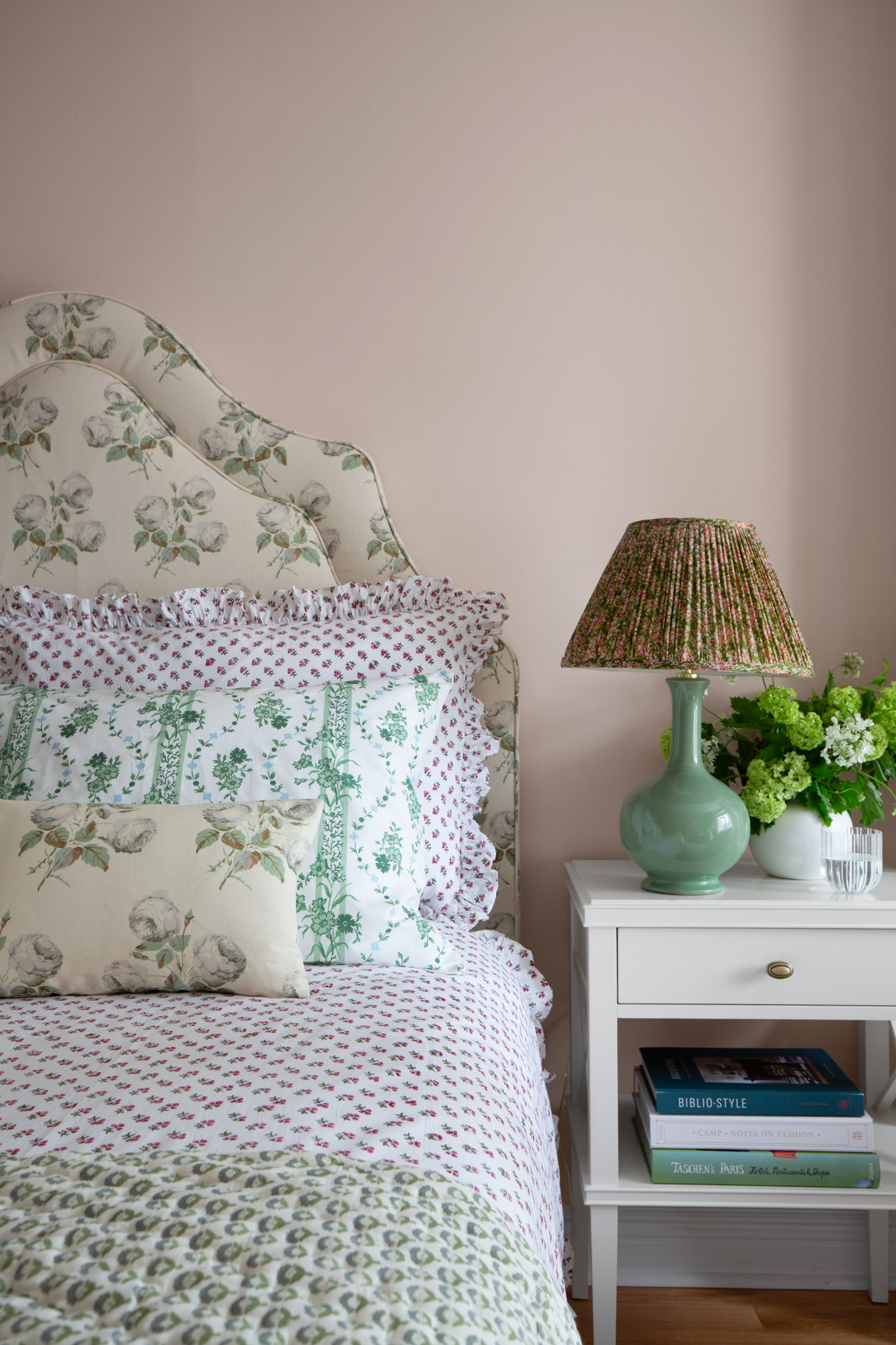 Chintz, whimsy and cake: all about the interiors style of the last